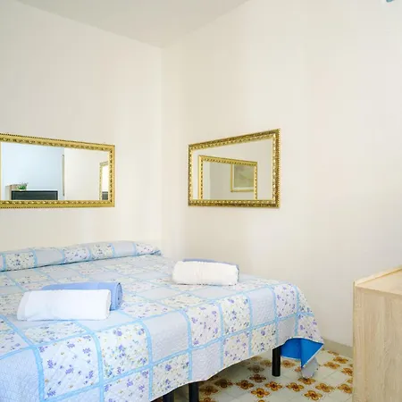 Bed - Palazzo Urbe Lägenhet Olbia